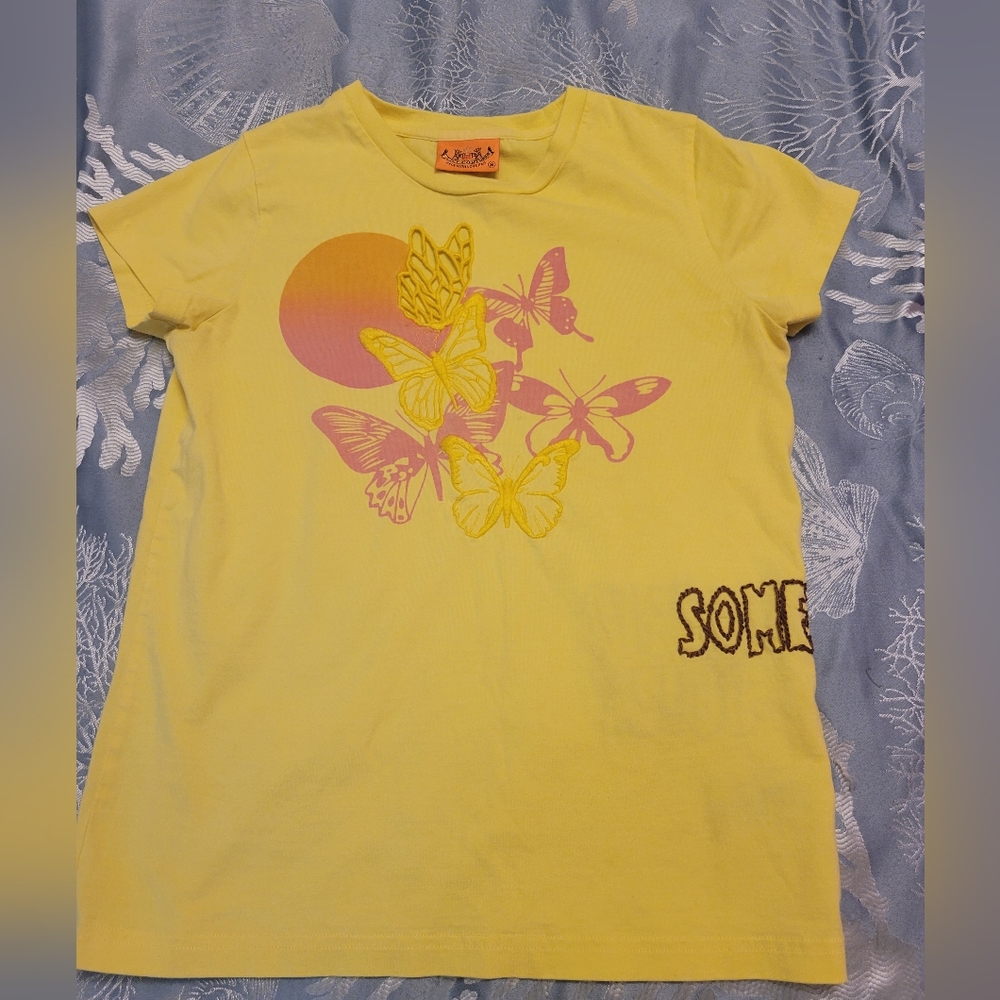 Early 2000s Juicy Couture Butterfly Embroidered Tshirt size Small